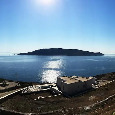 Iria's House * Merchia Beach