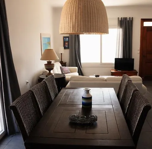 Iria's House Holiday home *