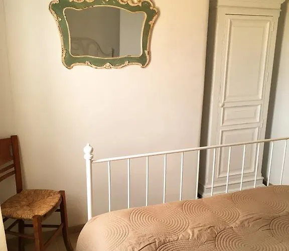 Iria's House بيت للعطل