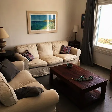 Iria's House 펜션 Merchia Beach